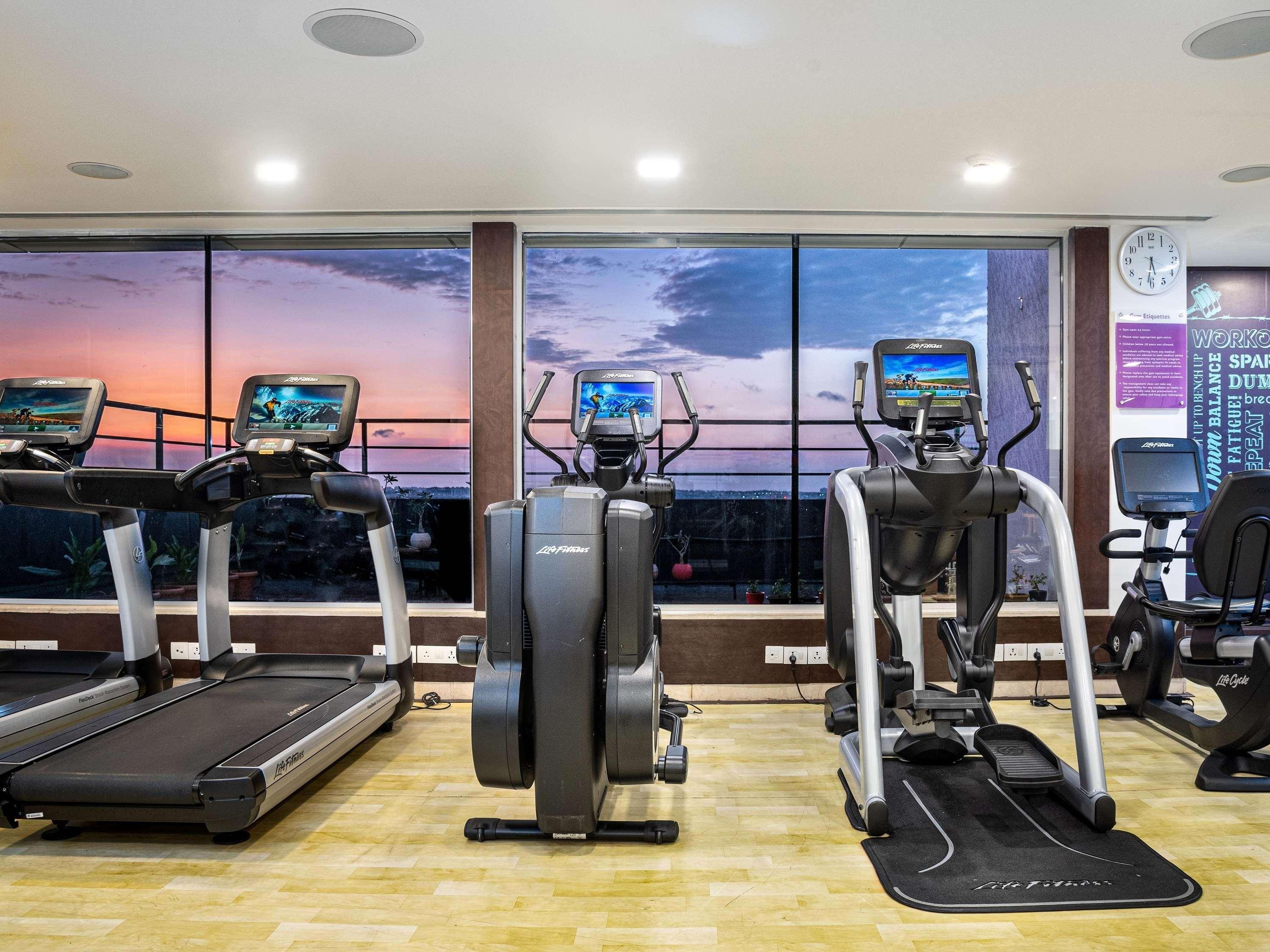 Mercure Hyderabad Kcp Banjara Hills, An Accor Hotel Exterior photo The gym at the hotel