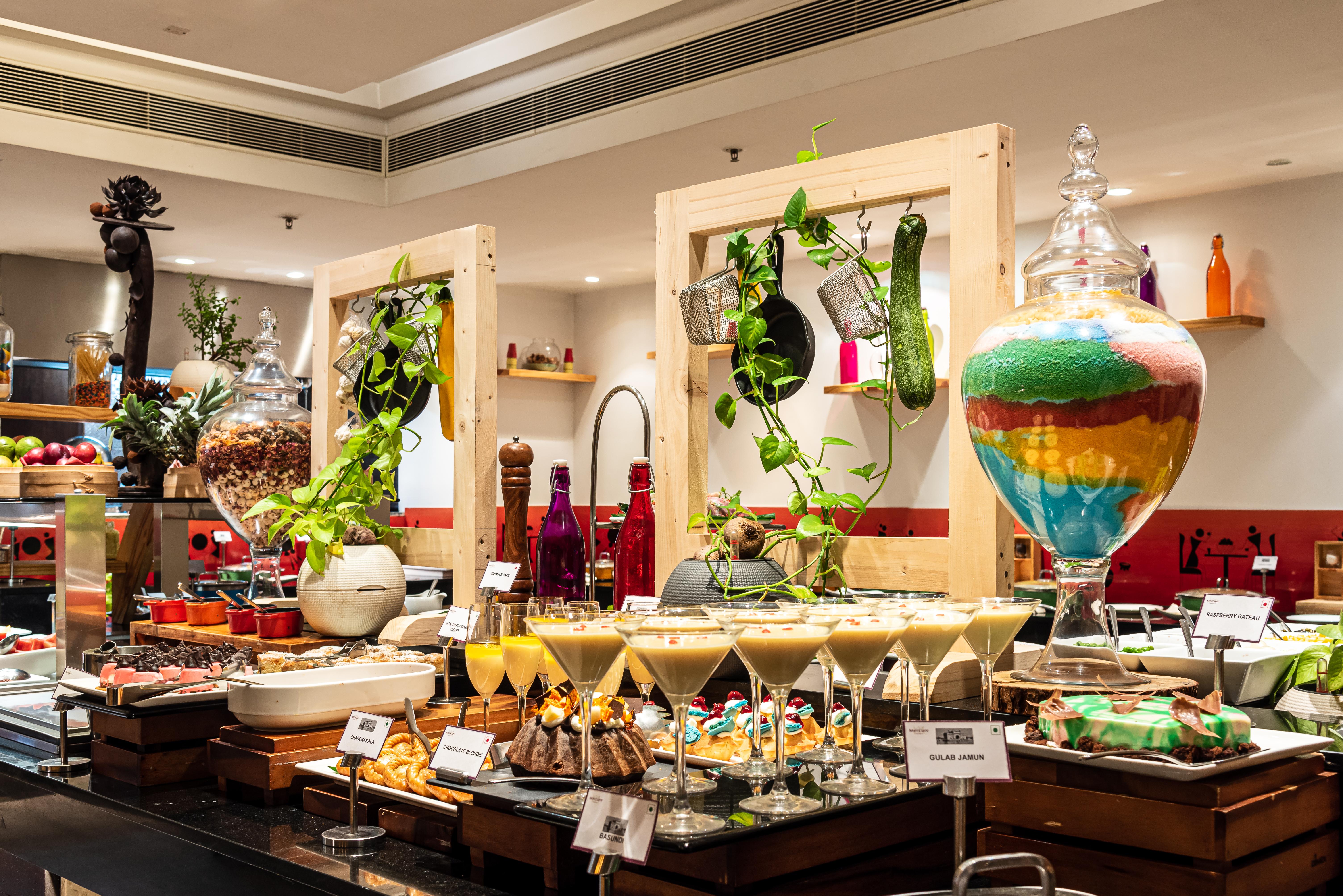 Mercure Hyderabad Kcp Banjara Hills, An Accor Hotel Exterior photo A dessert buffet at a hotel in India