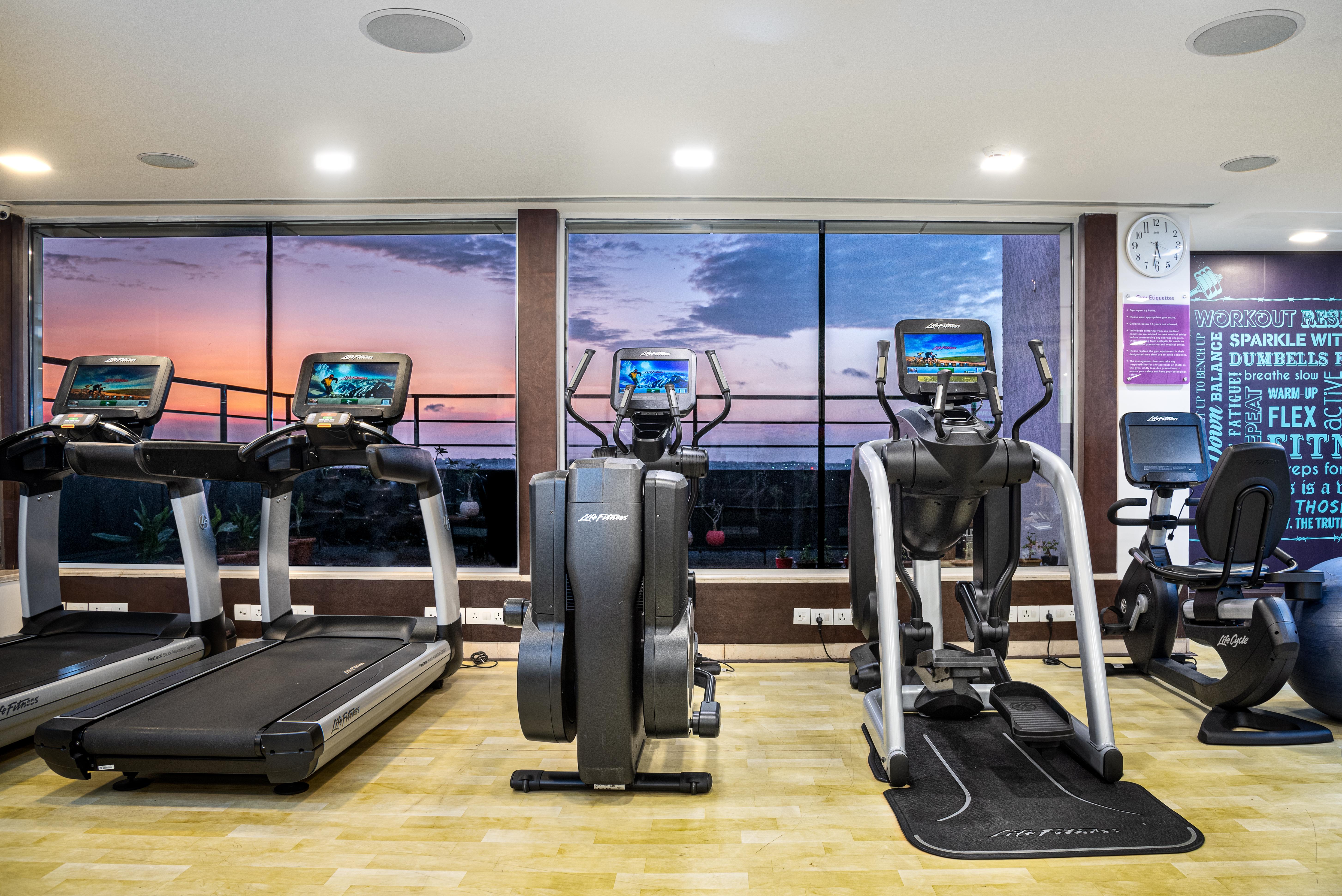 Mercure Hyderabad Kcp Banjara Hills, An Accor Hotel Exterior photo The gym at the hotel