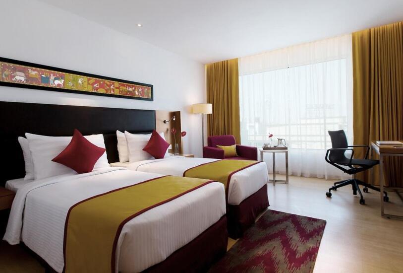 Mercure Hyderabad Kcp Banjara Hills, An Accor Hotel Exterior photo
